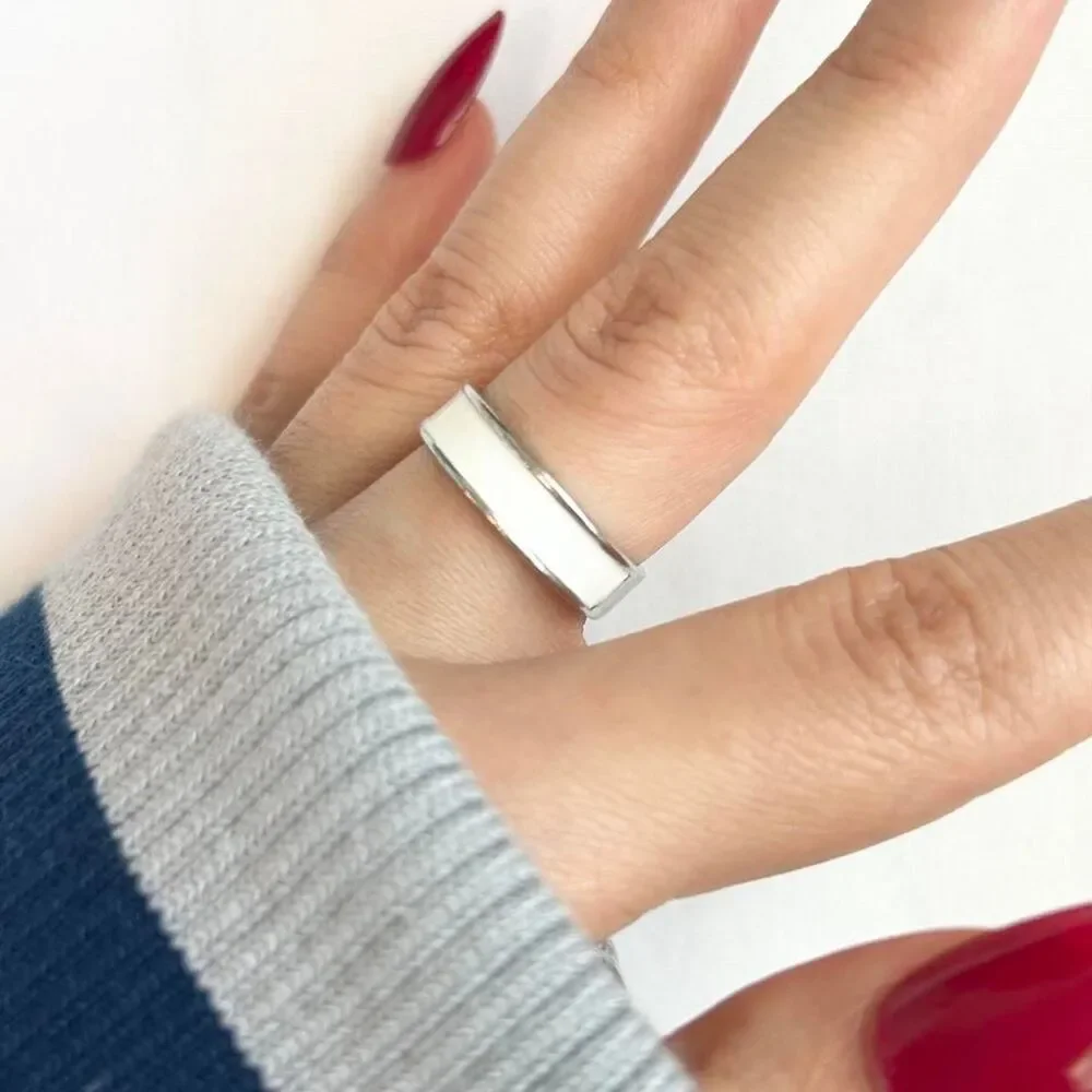 Vintage Inspired Luxury Silver Tone Ring